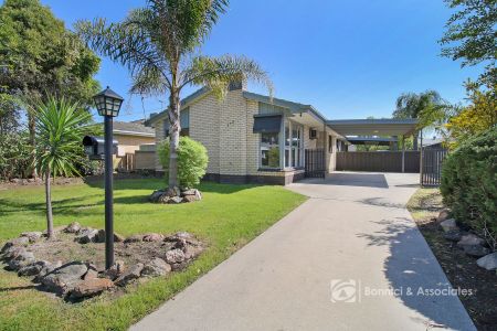 540 Douglas Road, 2641, Lavington Nsw - Photo 3