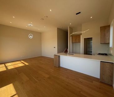 Beachlands - Photo 3