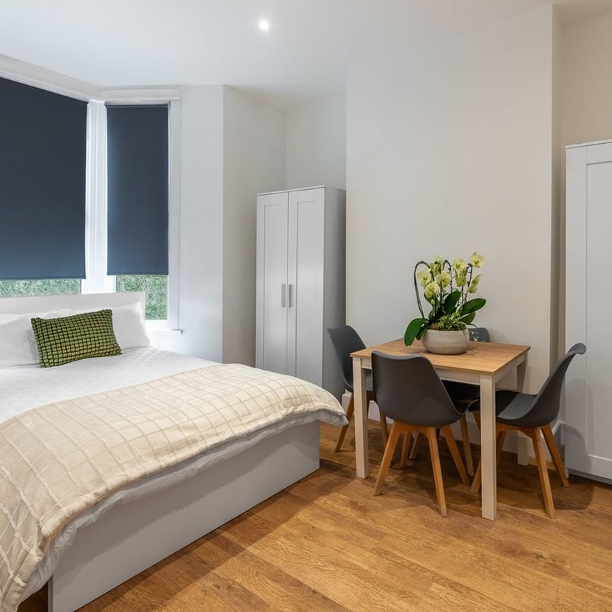 Studio Flat, Raleigh Rd, N8 - Photo 1