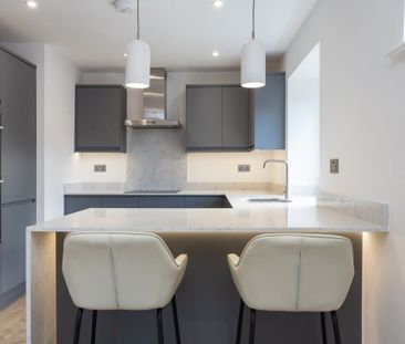 2 bedroom flat to rent - Photo 5