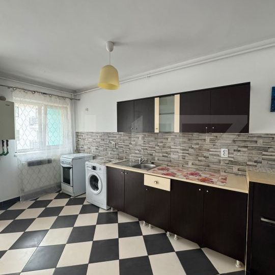 Apartament 2 camere, zona Stejarului - Fotografie 1