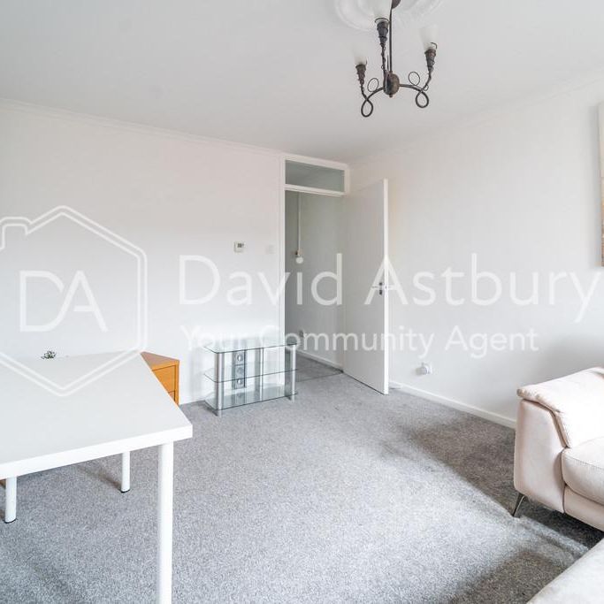 4 bedroom apartment to rent - Photo 1