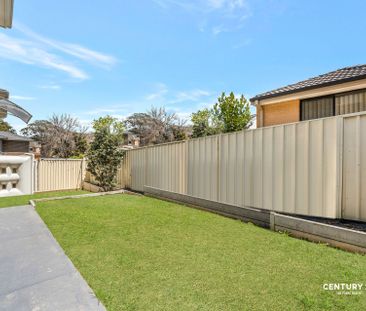 Immaculate Double Storey Townhouse - Photo 2