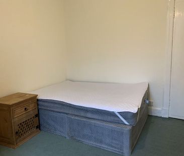 Dens Road, Dundee - Photo 4