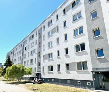 Schöne 2-Raum Wohnung im 3.OG mit Badewanne ab 15.Februar 2026 - Photo 1