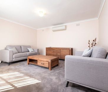 Charming Unit - Photo 5