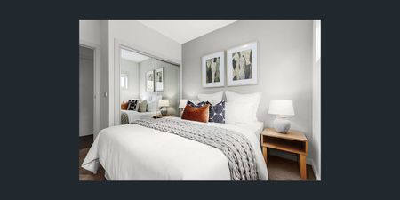 Modern Apartment in a Prime Location! - Photo 2