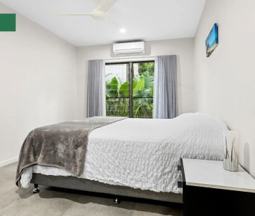 Fully Furnished with Self-Contained Flat, Walk to Beach - Photo 3