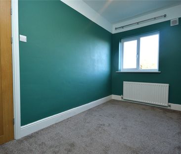 15, Spibey Lane, Rothwell, Leeds, West Yorkshire, LS26 0NW - Photo 2