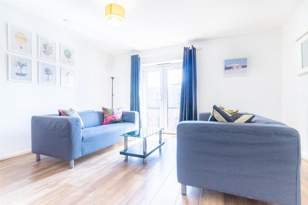 4 bedroom apartment to rent - Photo 1