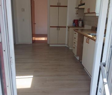 Appartement à louer - Vieux-Longueuil : 4 et demi, à l'étage - Photo 1