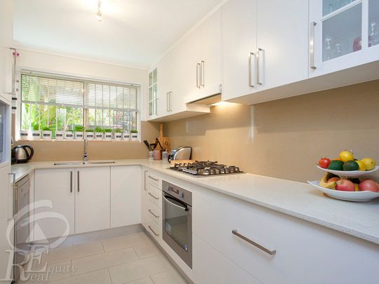 10 Frank Oliveri Drive, Chipping Norton NSW 2170 - Townhouse For Rent | Domain - Photo 1