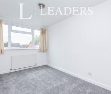 3 bedroom house to rent Pontoise Close, Sevenoaks, TN13 - Photo 3