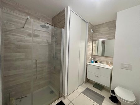 Location Appartement 2 pièces 39m² ANGERS 49100 - Photo 4