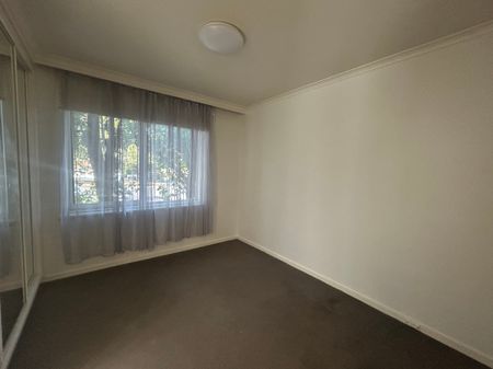 2 / 6 Cardigan St, St Kilda East - Photo 2