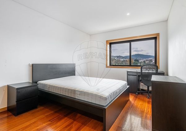 Apartamento T5 em Braga