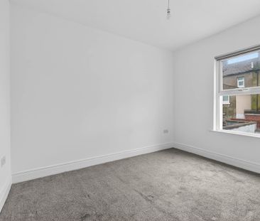 112 Ogilvie Street, BELFAST, BT6 8NH - Photo 3
