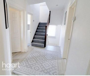 3 bedroom maisonette to rent - Photo 5