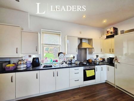 2 bedroom flat to rent Holbeach House, Orchard Park - Photo 4