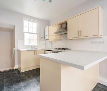 1 bedroom flat to rent - Photo 6