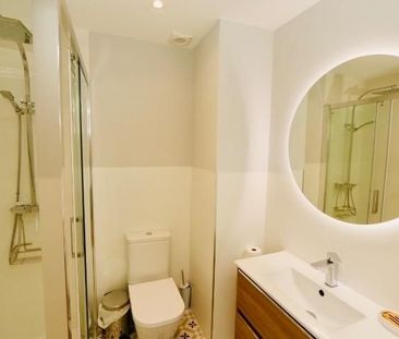 Casa adosada de alquiler en Malva, Valterna - Photo 1