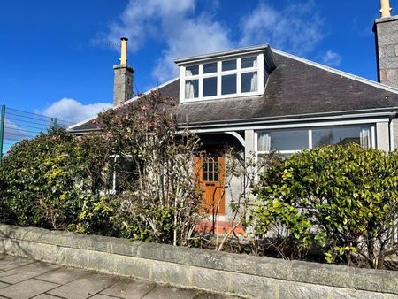 6 Cromwell Road, AB15 4UG, Aberdeen - Photo 3