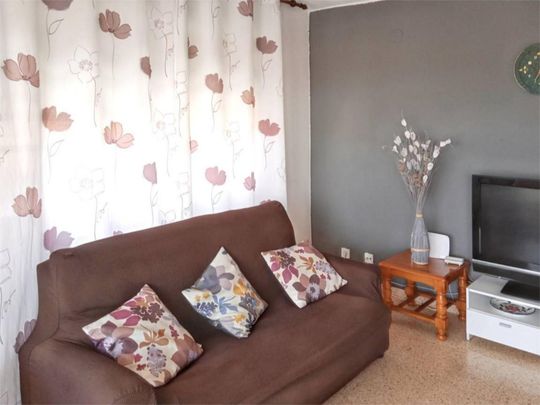 Piso de alquiler en Carrer Apòstol Santiago, 75, La Curva - Photo 1