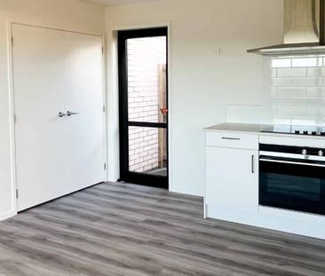 2 Bedroom Duplex - Photo 2