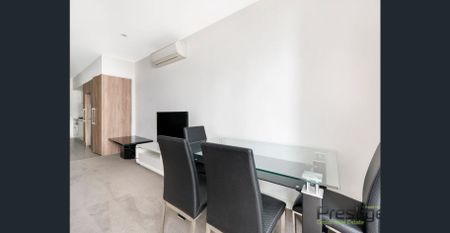 A Perfect Location with 5-star Amenities - Photo 5