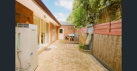 Spacious 3-Bedroom Home in the Heart of Boronia - Photo 5