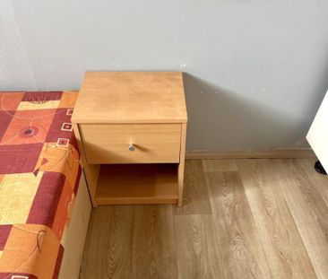 Pronájem bytu 2+1 46 m2 - Fotografie 2
