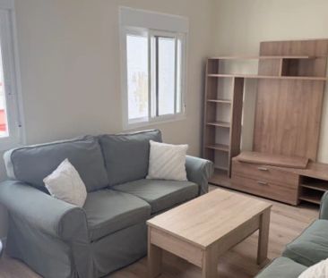 Piso de alquiler en Calle San Salvador, Centro - Photo 1