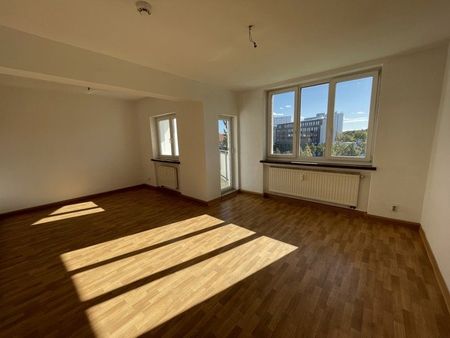 Zentrumsnahe 3-RWE mit Balkon - Foto 2