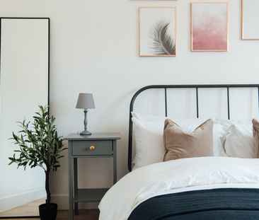 2 Bed Flat, Empress Avenue, IG1 - Photo 4