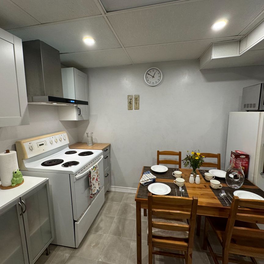 For Lease - 3200 Osbourne Road Unit# Basement, Mississauga, Ontario - Photo 1