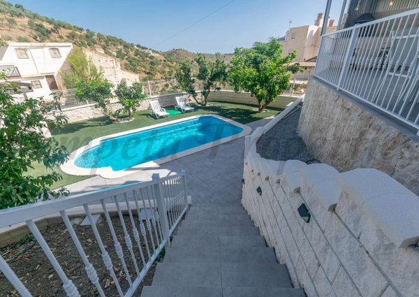 Townhouse in Daimalos, Inland Andalucia in the mountains