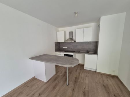 Location Appartement 2 pièces 45m² LANNOY 59390 - Photo 3