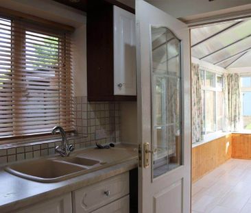 2 bedroom House to rent - Photo 4