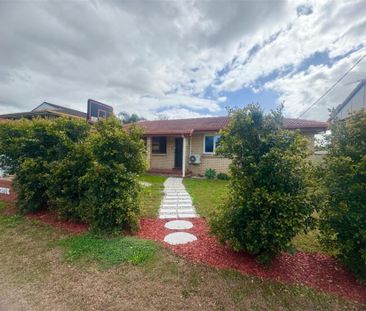 Low-Set, Low-Maintenance Family Home - Photo 1