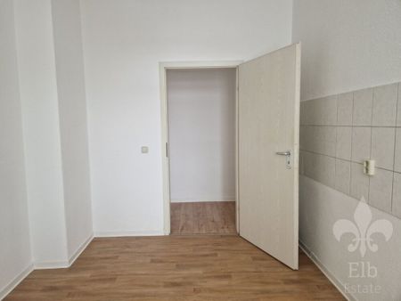 Großzügige helle 2 Raum Wohnung mit Tageslichtbad in Sudenburg - Foto 4