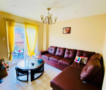 For Lease - 52 Pennsylvania Avenue, Brampton, Ontario - Photo 3