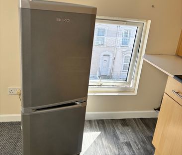 1 Bed Flat, Waylen Street, RG1 - Photo 6