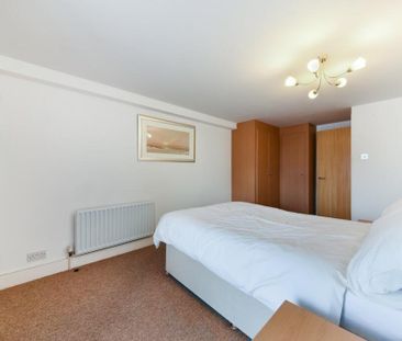 1 Bed Flat, Concordia Wharf, E14 - Photo 4