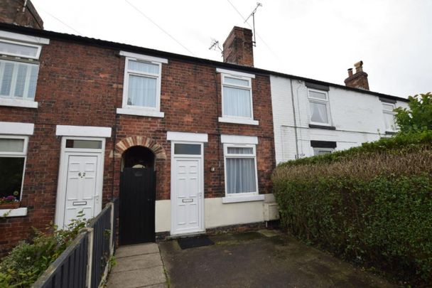 2 Bedroom Terraced House - Photo 1