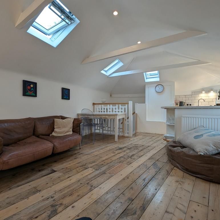 1 bedroom link detached house to rent - Photo 1