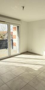 Location Appartement 2 pièces 40m² GUJAN MESTRAS 33470 - Photo 4