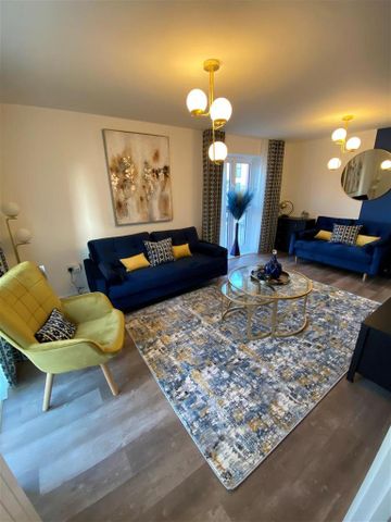 3 bedroom end of terrace house to rent - Photo 2