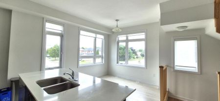 For Lease - 1865 Pickering Parkway Unit# 1206, Pickering, Ontario - Photo 2