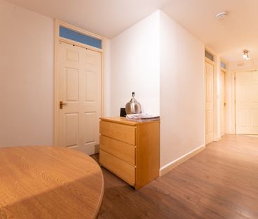 Room in a Shared Flat, Windmill House, E14 - Photo 5