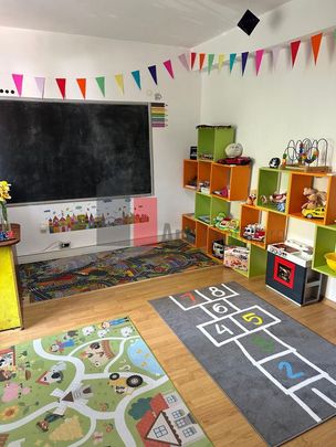 Vila de inchiriat pentru activitate afterschool/cursuri (... - Fotografie 1